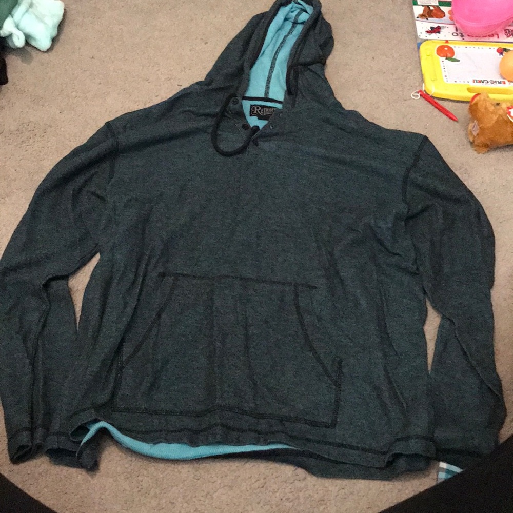 Men’s long sleeve shirt like hoodie